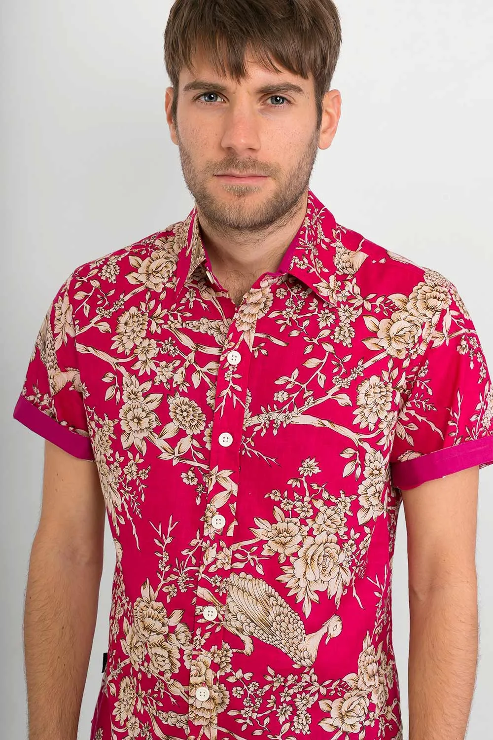 Pink Peacock Flowers Print Cotton Slim Fit Mens Shirt Short Sleeve