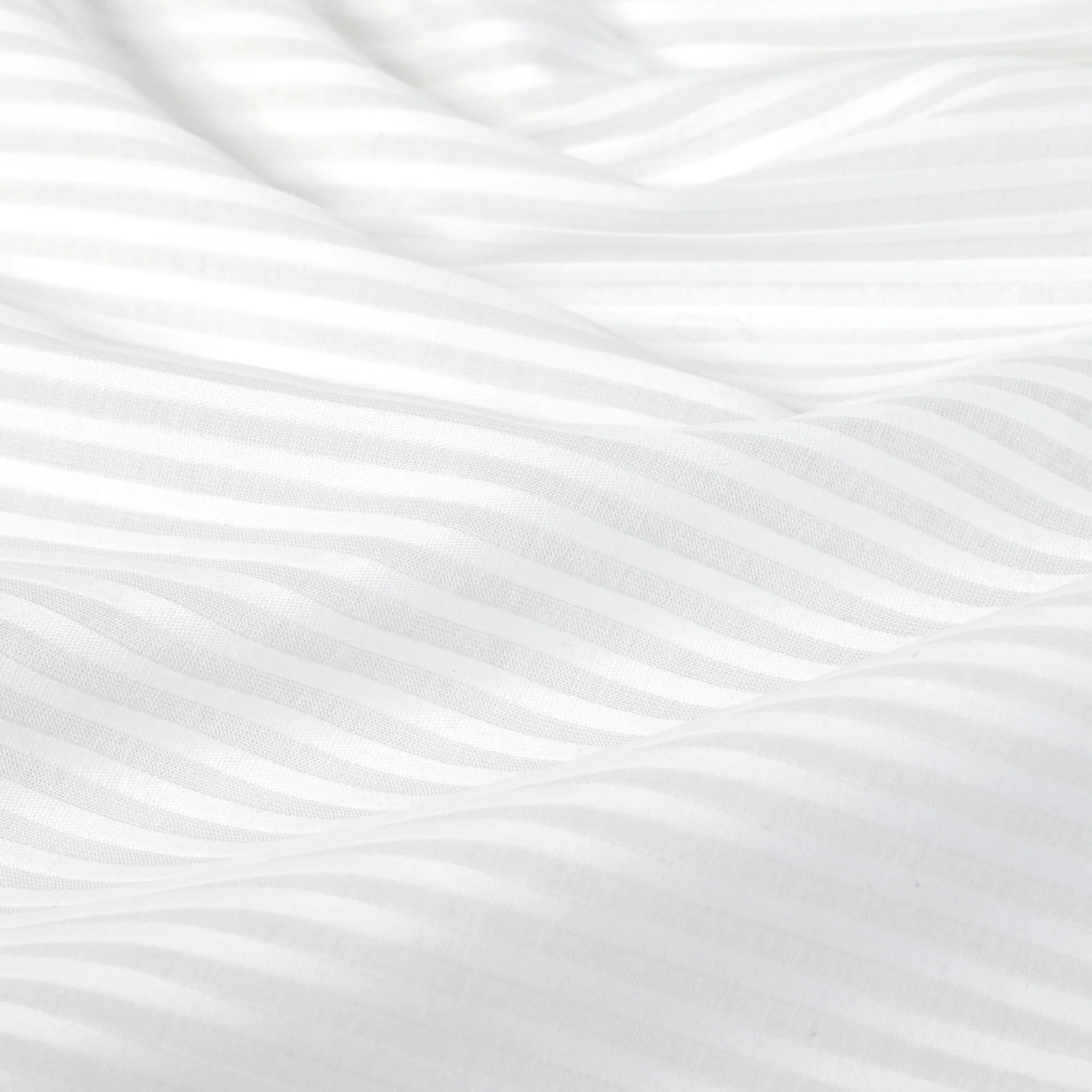 White Pleated Poplin Fabric 3720